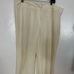Gently worn Ashley Stewart dress pants. Off white size 16wp